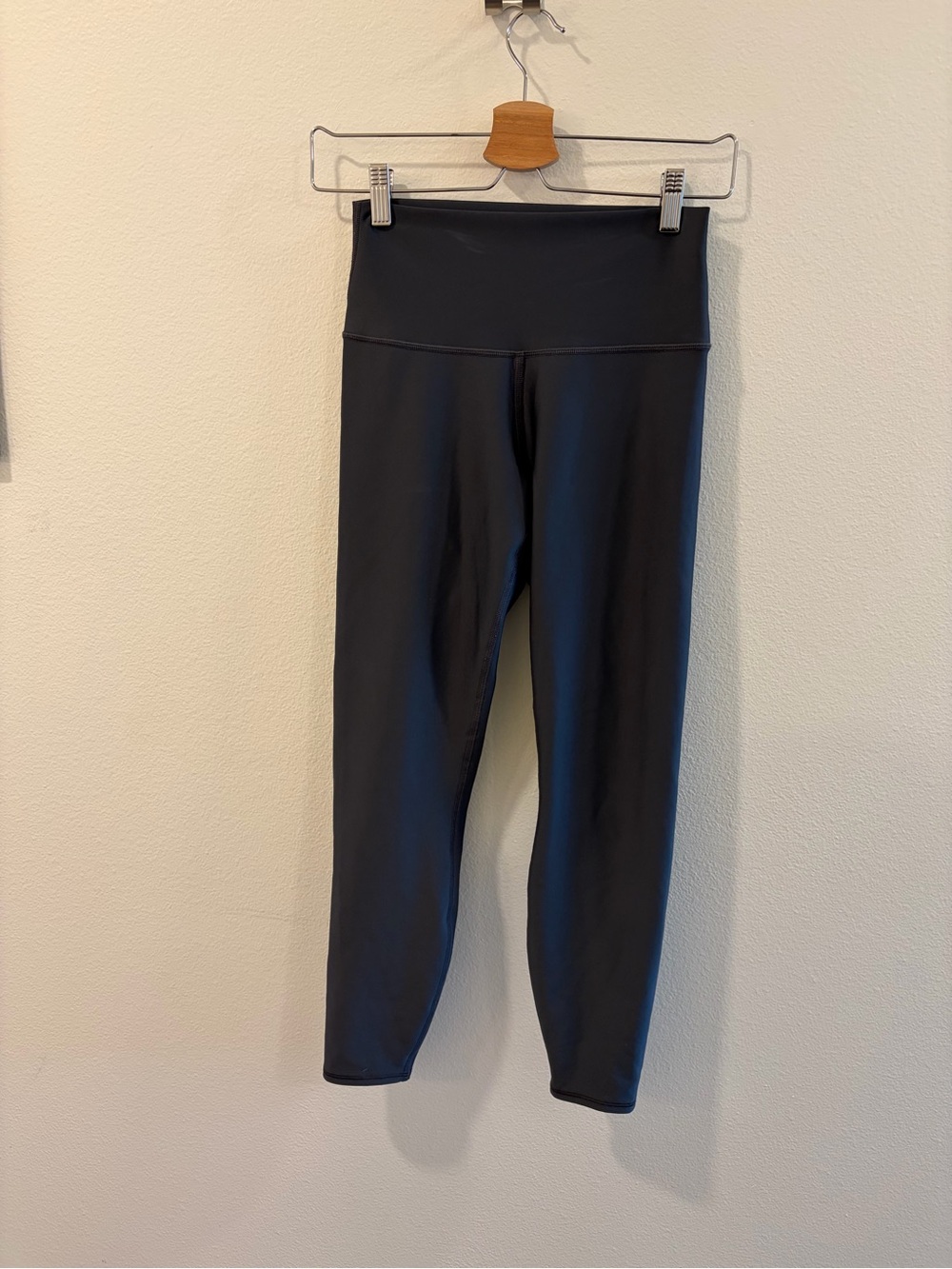 ALO Yoga Dark Gray High-Rise Leggings
